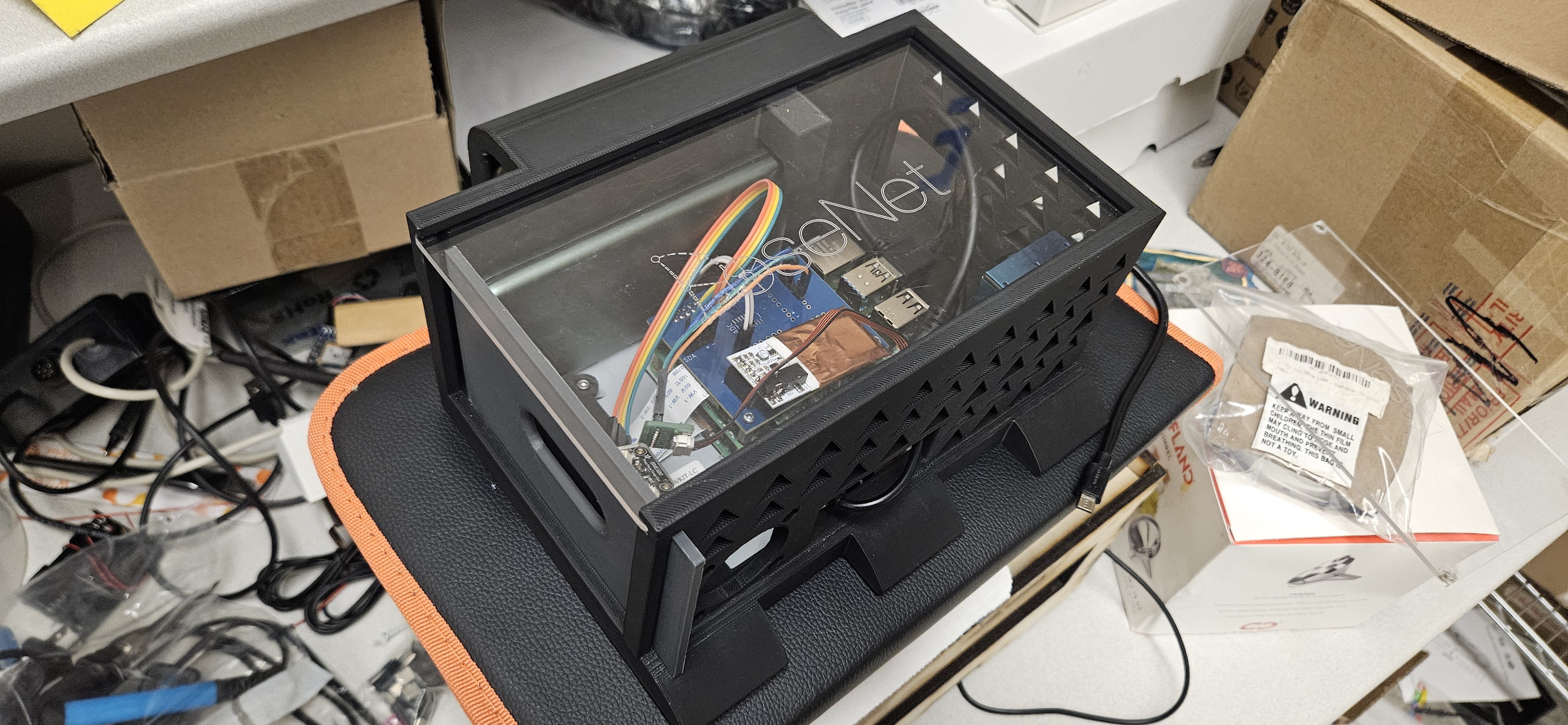 DoseNet radiation detection device